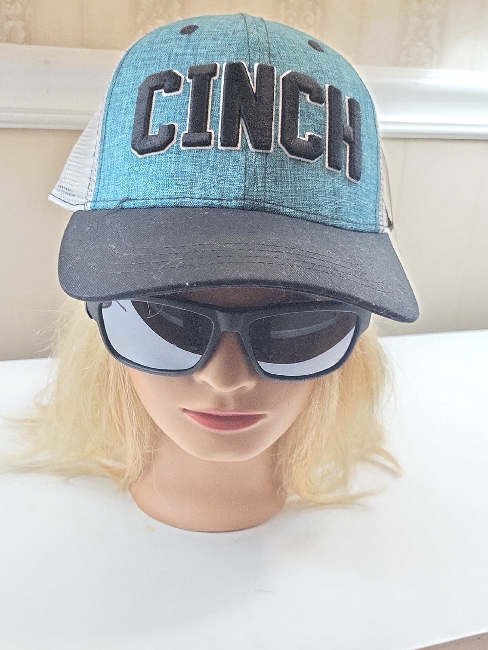 NWT, Cinch Teal Front with Black Bill & White Mesh Trucker Cap